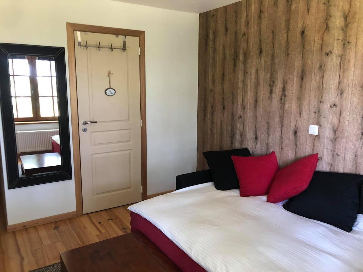 Le Goupil Hotel Wavre Exterior photo
